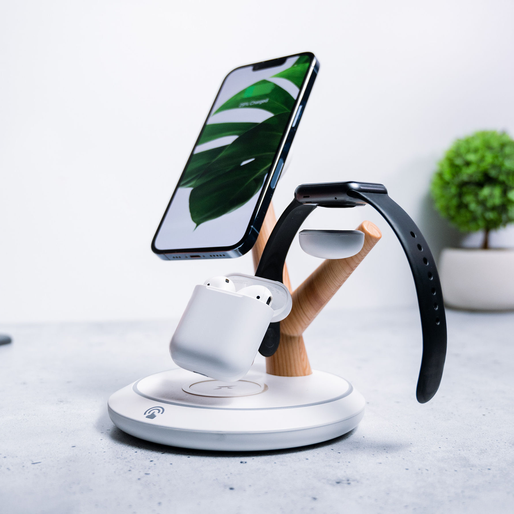 3-IN-1 Wireless Charging Dock